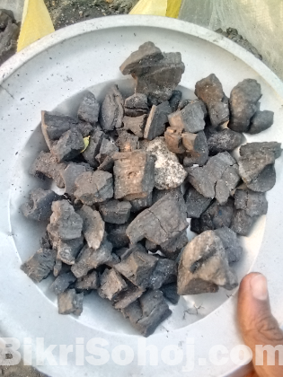 Natural Hardwood Charcoal – সব ধরনের রান্নার জন্য উপযোগী
